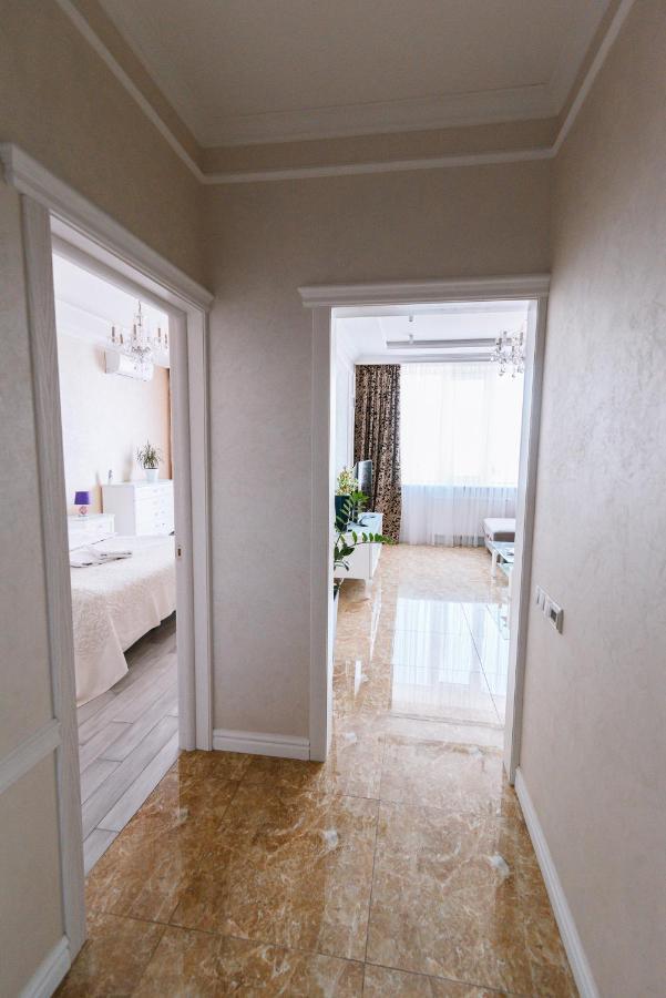 Apartamento Luxury For Business & Pleasure Royal 2 Kiev Exterior foto